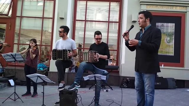 Танго на Кузнецком мосту, Orquestra La 2x4 Rosarina, 05.07.18 смотреть онлайн