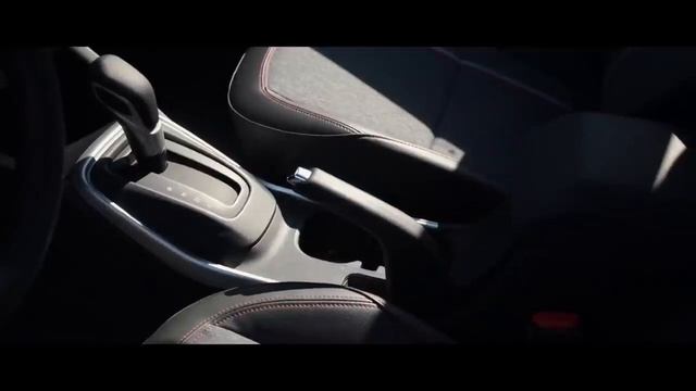 Полный видео обзор автомобиля Chevrolet Tracker 2021 смотреть онлайн