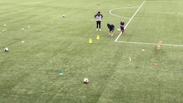 Футбол - Ярослав ( 10 лет), утренняя тренировка смотреть онлайн