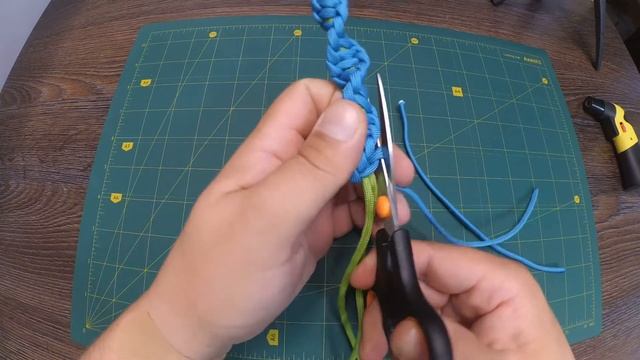 Брелок З Паракорду ДНК. Спосіб 3. (Інструкція 10 Хвилин) смотреть онлайн