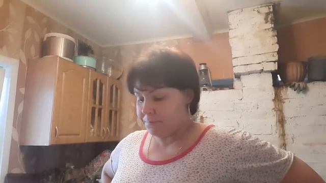 ЕДА В ДЕРЕВНЕ//ЧТО ПРИГОТОВИТЬ НА ОБЕД//ДОМАШНИЙ ХЛЕБ смотреть онлайн