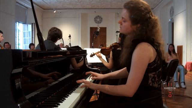 W.A. Mozart Piano Concerto No.13 in C major , K. 415(387b) (Quartet version) - Ольга Шумская смотреть онлайн