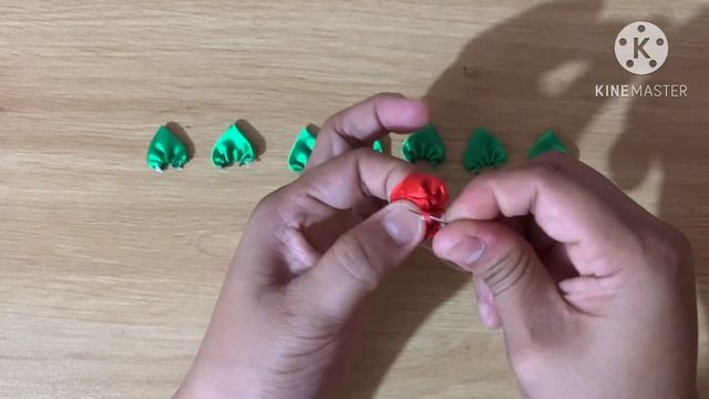 DIY: Ribbon Flowers | How to make ribbon flowers смотреть онлайн