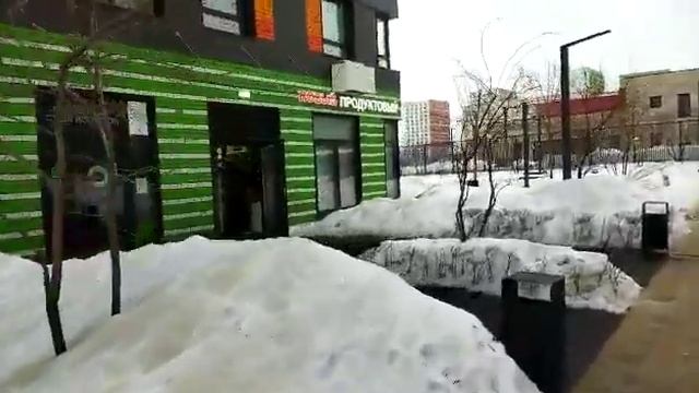 ул. Александры Монаховой 98к3 г. Москва, Витрина №96 смотреть онлайн