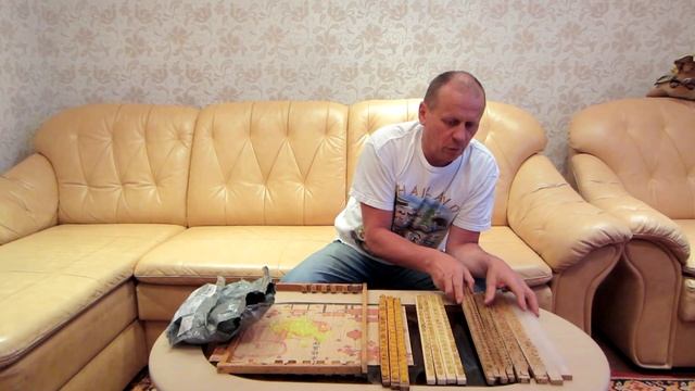 Мисочки и пластиковые стаканчики на планке для сбора маточного молочка с Алиэкспресс. смотреть онлайн