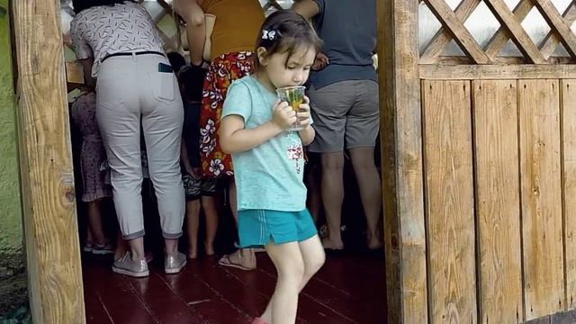 Часть 2 Наш отпуск в горах. Кемпинг Уют. Сколько стоит семейный отдых в горах Адыгеи. смотреть онлайн