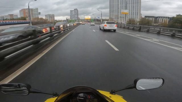 Дождливое утро на Honda 600rr смотреть онлайн