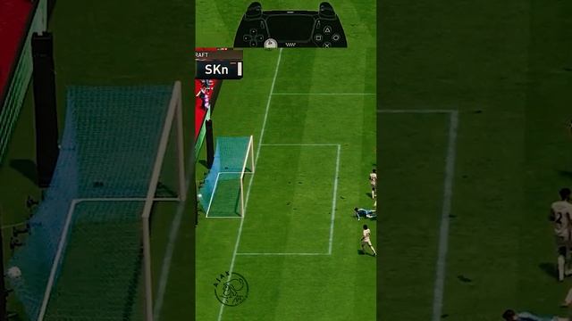МИКРОКОНТРОЛЬ - ДРИБЛИНГ В FIFA23 / Гайд #shorts смотреть онлайн