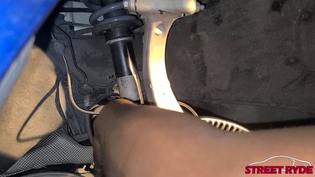 Replacing OEM Front Brakes Pads Audi B9 S5/S4 смотреть онлайн