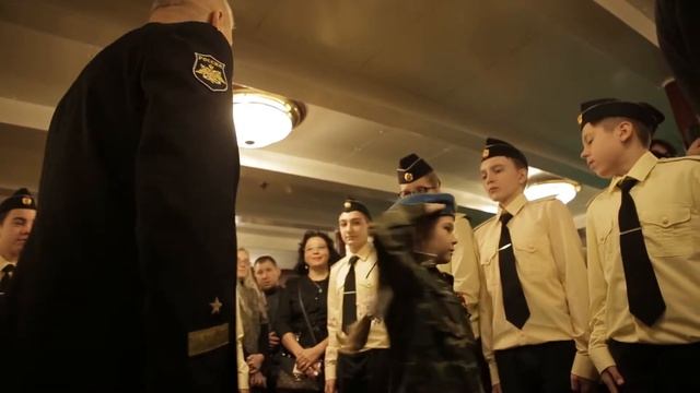 Посвящение в кадеты. Первый кадетский класс школы №121 смотреть онлайн