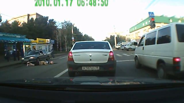 бабушка упала смотреть онлайн