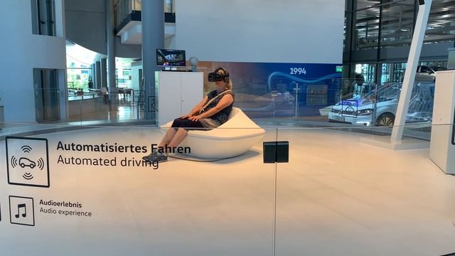 Завод Volkswagen в Дрездене. Стоит ли ехать, цена, что посмотреть. смотреть онлайн