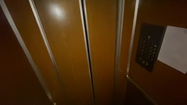 Поликлиника! Лифты ЩЛЗ 1989 г.в.; V=1 м/с; Q=500 кг. смотреть онлайн