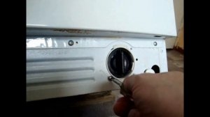 Стиральная машина потекла снизу. Почему течет стиральная машинка, все причины