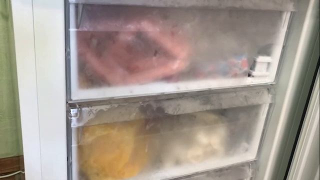 Холодильник Hotpoint Ariston HF 4180 W. Отзыв и обзор смотреть онлайн