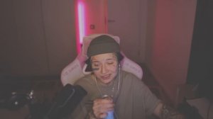 ВИЛКА ПРОХОДИТ ТЕСТ И СМОТРИТ СТРИМ КАПЛАН ГДЕ ОНА СМОТРЕЛА ПАЦАНОК стрим 12.03