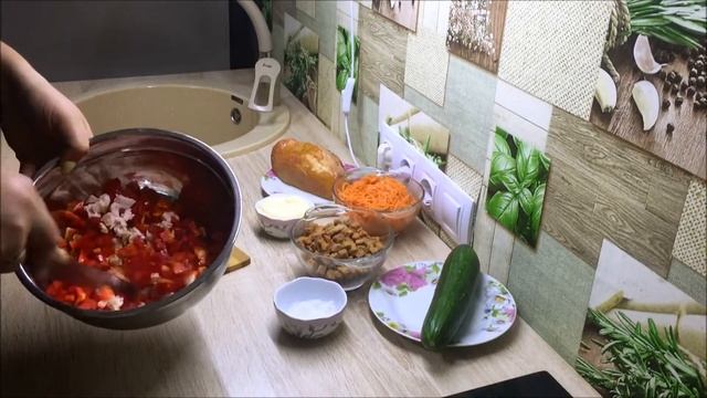 Салат "ПОД ВОДОЧКУ" очень вкусный смотреть онлайн