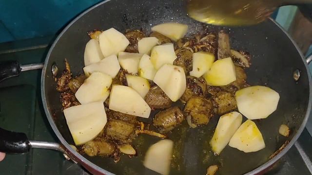 কুচিয়া মাছৰ জালুকীয়া জোল। Eel fish curry recipe। Assamese Eel fish curry recipe । смотреть онлайн