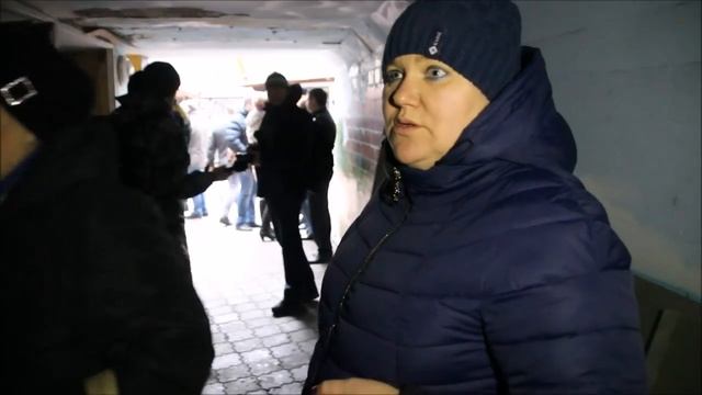 Утро "больших кувалд" в переходе у лавры смотреть онлайн