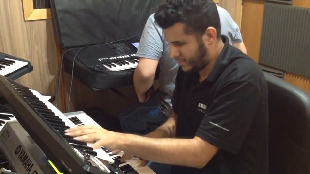 Love is a losing game (Kirk Whalum) - YAMAHA MOTIF ES and PSR S950 смотреть онлайн