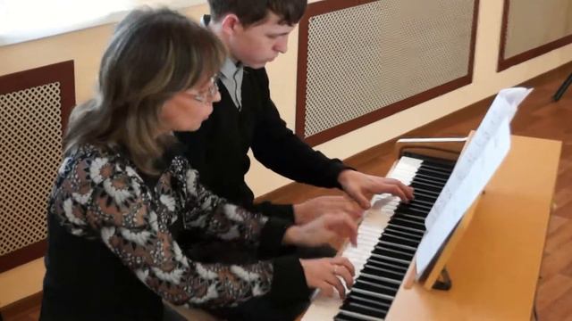 689 Капусткин Евгений и Капусткина Татьяна пос Савино Ю Весняк Карлсон смотреть онлайн
