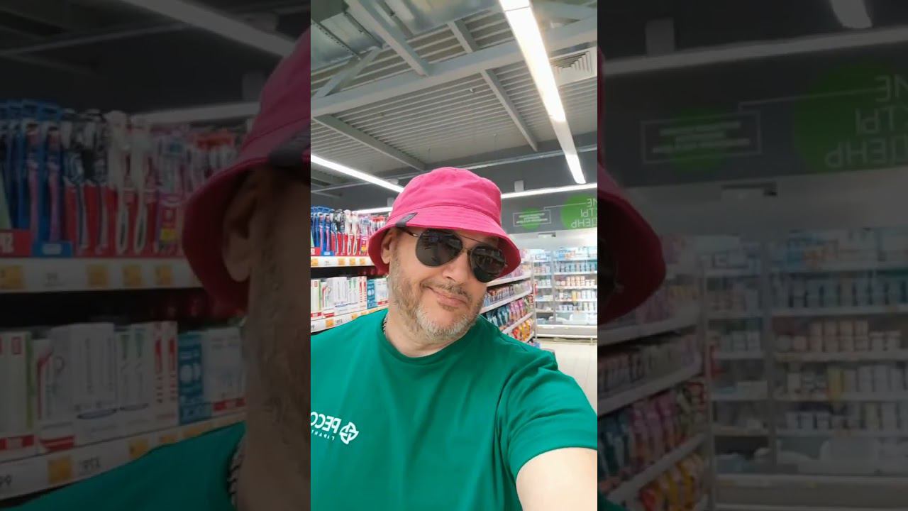 В Пятёрочке неловко бывает?