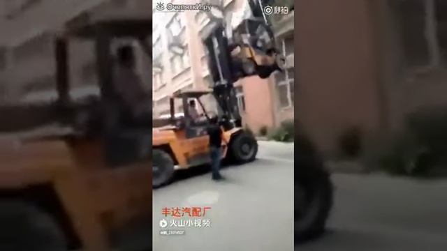 Провальный способ доставки стиральной машинки смотреть онлайн