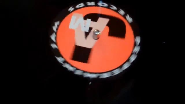 Behringer VMX300USB+Technics SL1200+Disco 4000 C.E.C. смотреть онлайн