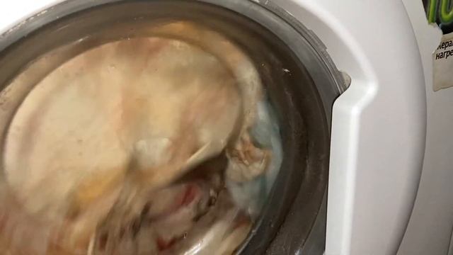 ТАК СТИРАТЬ НЕЛЬЗЯ! НОВАЯ(старая) стиральная машина САМСУНГ НА 3.5 кг. Стирка ПОСТЕЛЬНОГО БЕЛЬЯ смотреть онлайн