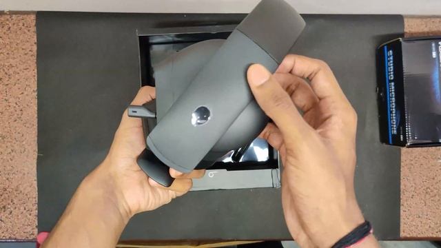 Laptop Worth 1,29,000/- ?? | Dell Alienware Gaming Headphone | Professional Microphone смотреть онлайн