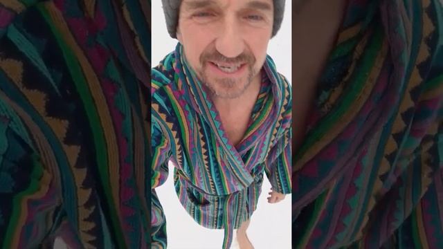 Какая краска самая тяжелая? Почему снег белый? #аэрографиянаавто #художник #снег #белый смотреть онлайн