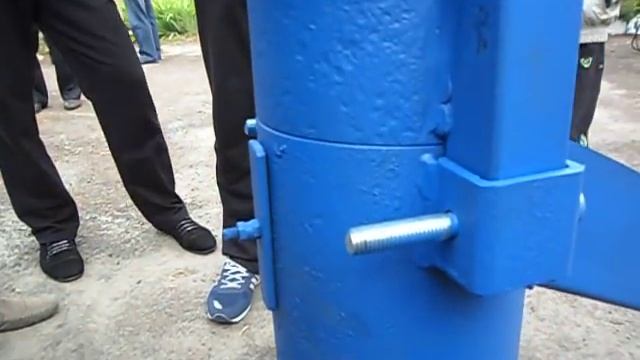 Выставка г. Конотоп 13.09.2015 - самодельный гранулятор + соломорезка (два в одном) видео 2 смотреть онлайн
