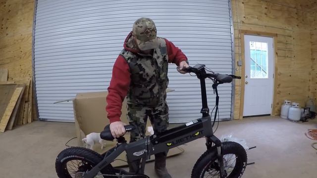 NEW QUIET KAT ELECTRIC BIKE “The Bandit” 🤔🤔🤔 смотреть онлайн