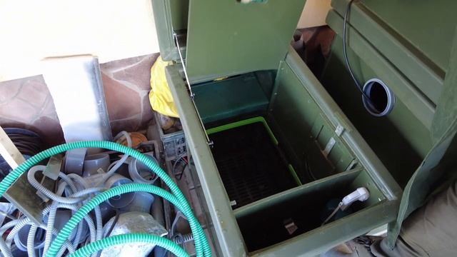 Скиммер для пруда VodoMan (1 часть )Скиммер киллер! - четыре в одном | ПрудоМан & ПРУД ПРУДИ смотреть онлайн