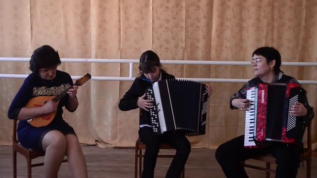 "Вальс" Е. Дога Сагинбаева Ирина (баян), Ахметшина Н.М. (домра), Зайнагабдинова В.Ф. (аккордеон) смотреть онлайн