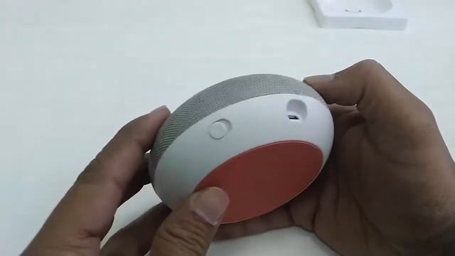 Google Home Mini Unboxing And Review Hindi