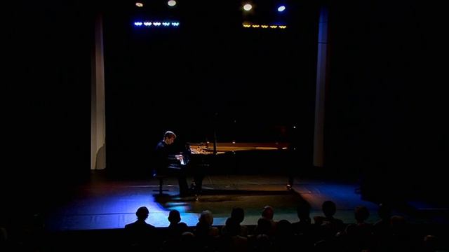 Nikolay Lugansky - Liszt Etude N 10/Rachmaninoff - Preludes/Chopin Etude op 10 N 8 смотреть онлайн