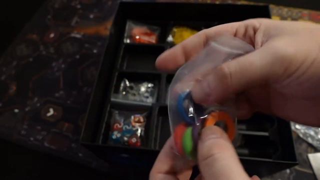 The Hexy Beast - Nemesis Lockdown Unboxing смотреть онлайн