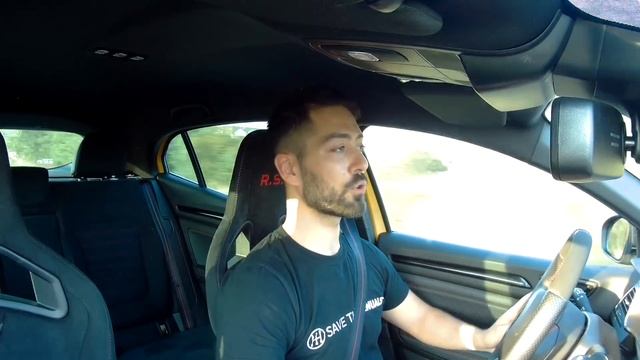 TEST Renault Megane R.S. Trophy CZ/SK смотреть онлайн