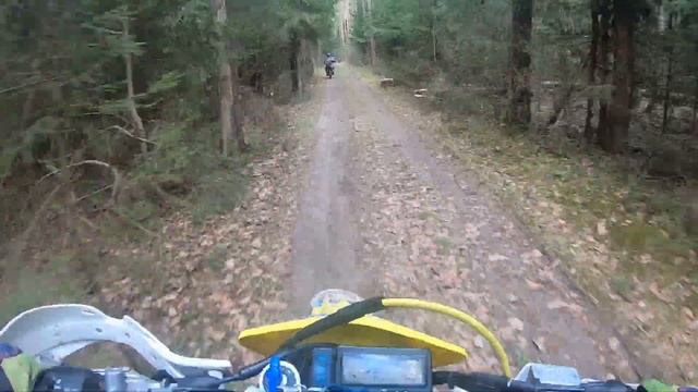 Воскресная покатуха DRZ400 (часть1)