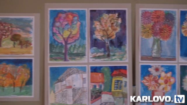 Тържествено откриха художествената изложба „Пролетно настроение“ в карловската библиотека смотреть онлайн