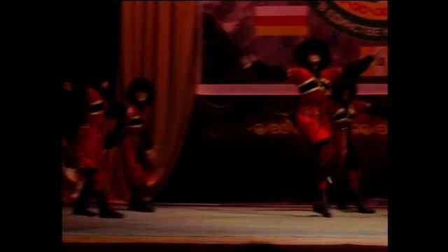 152 Ансамбль «Сарикум» Народный танец «Дети Каспия » пос Тюбе , Республика Дагестан смотреть онлайн
