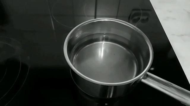 Я решил что налить воду в кастрюлю и поставить на кипение будет классно смотреть онлайн
