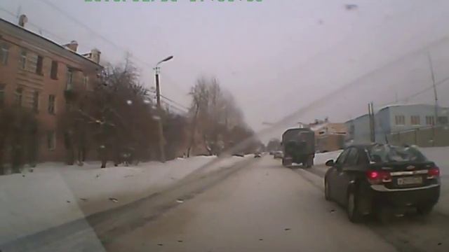 Девушка за рулем на дэу нексии Каменск-Уральский смотреть онлайн