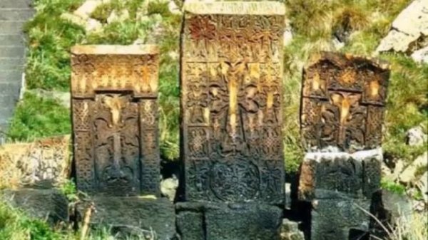 Խաչի ճանապարհը "Տեր Մեսրոպ քահանա Արամյան"