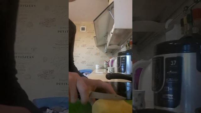 Готовка картошки с яйцами смотреть онлайн