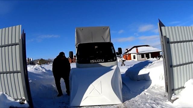 Спойлер - обтекатель на грузовик Isuzu Elf Перевозчик 31 смотреть онлайн