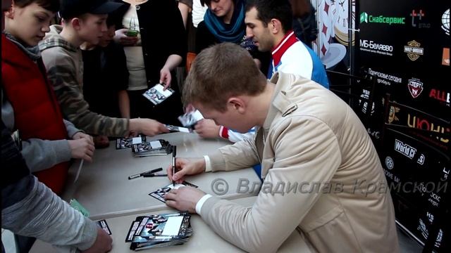 Autograph session professional League H2HFIGHT / Автограф сессия лиги рукопашного боя смотреть онлайн