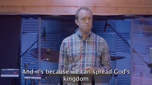 We can spread our kingdom or Gods, but not both смотреть онлайн