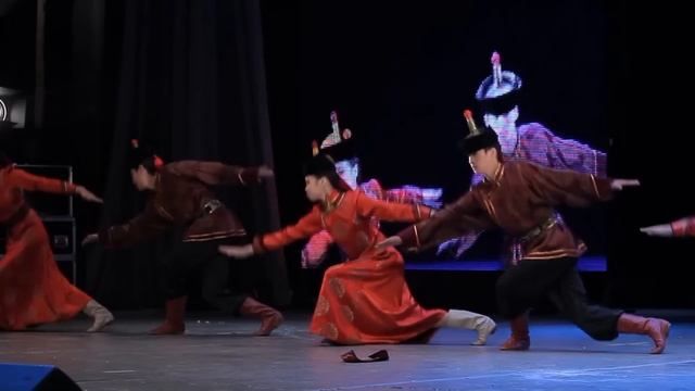 Монгольский танец